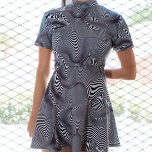 UNIF cid optical illusion dress